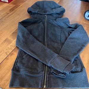 Women’s Lululemon Zip Hoodie